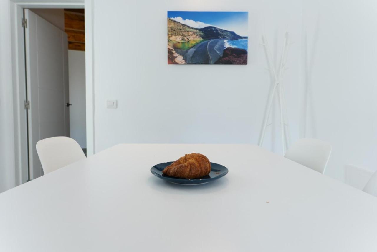 Luxury Villa Sea Front Costa Teguise Εξωτερικό φωτογραφία