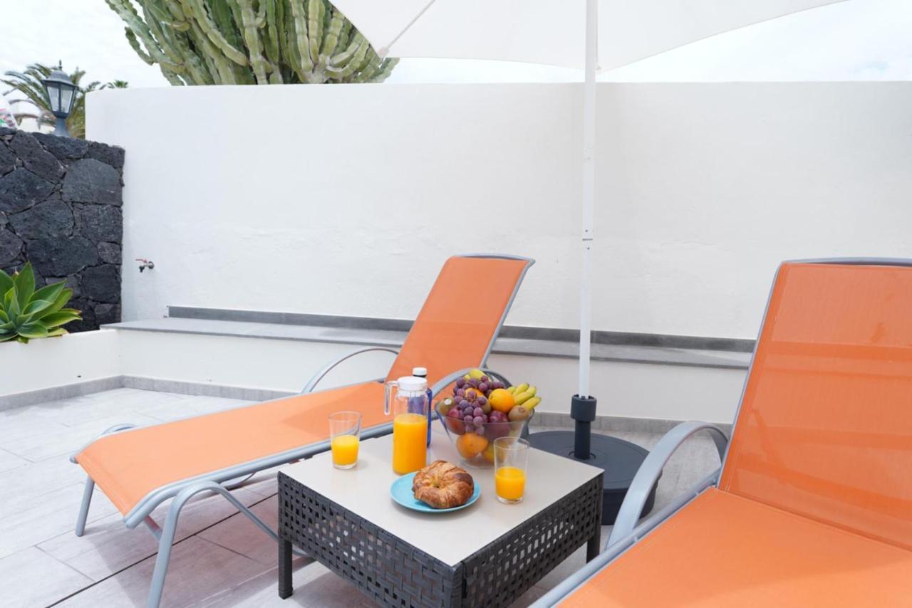 Luxury Villa Sea Front Costa Teguise Εξωτερικό φωτογραφία