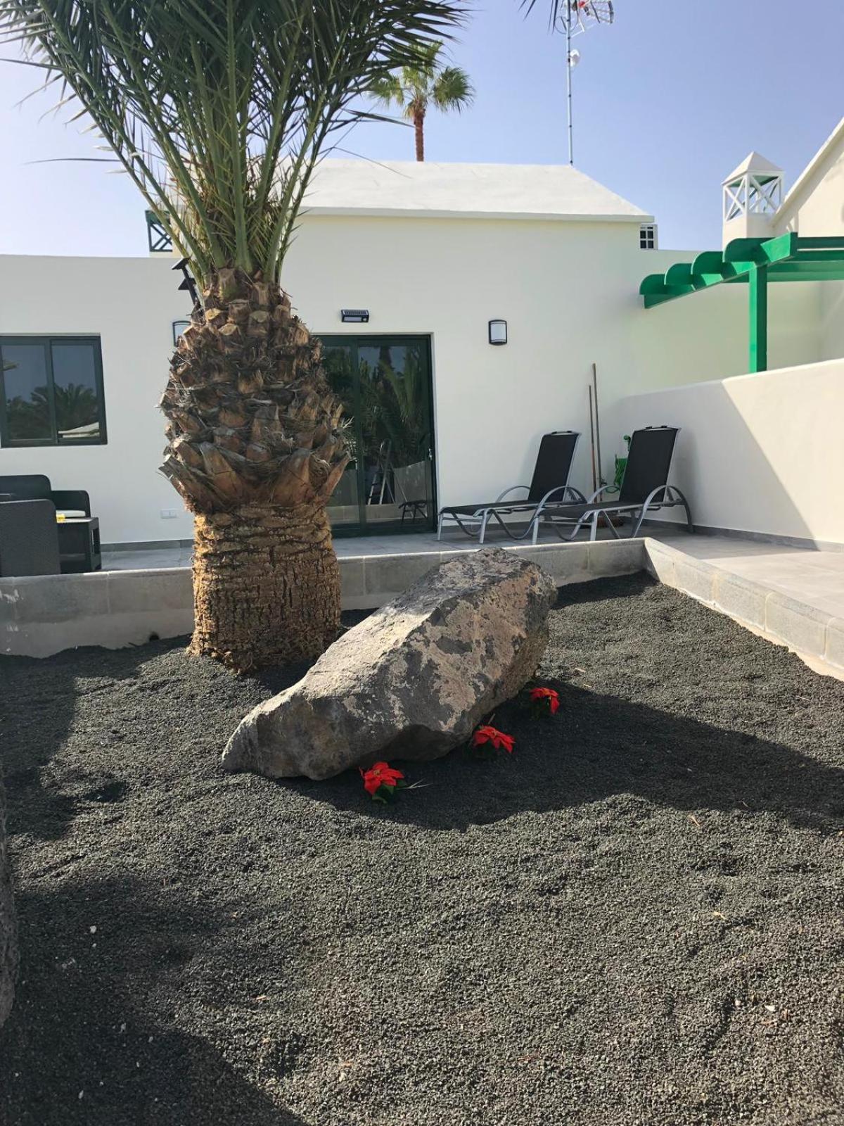 Luxury Villa Sea Front Costa Teguise Εξωτερικό φωτογραφία