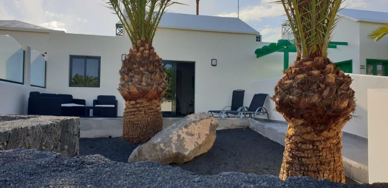 Luxury Villa Sea Front Costa Teguise Εξωτερικό φωτογραφία