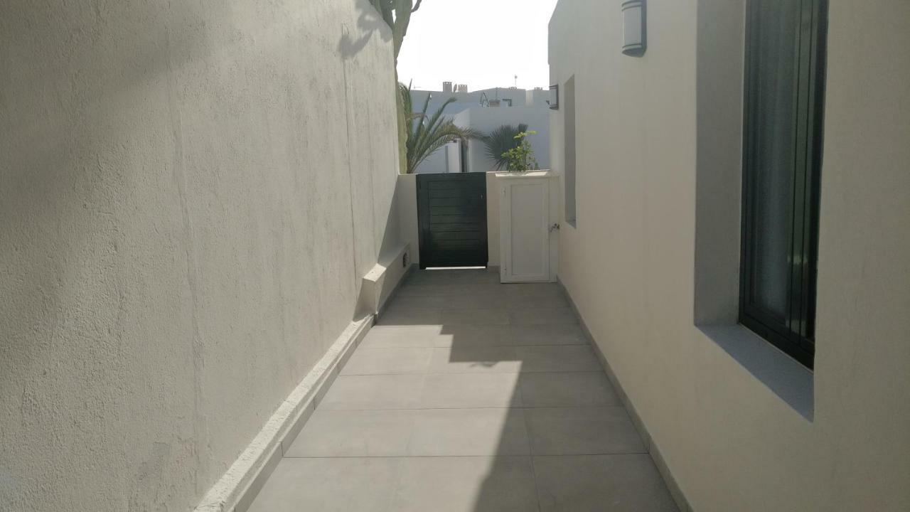 Luxury Villa Sea Front Costa Teguise Εξωτερικό φωτογραφία